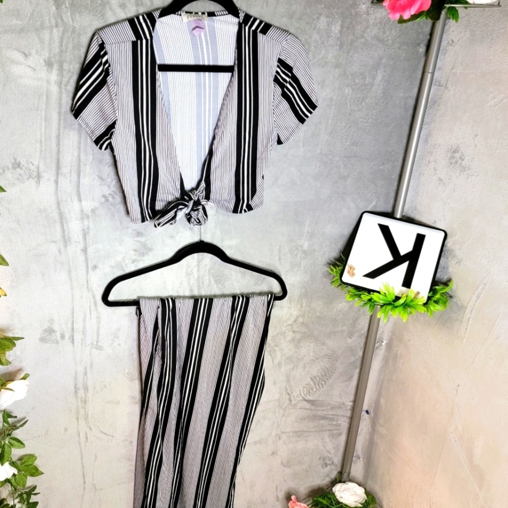 2 pc Stripped Strech Tie up Top w Split Skirt